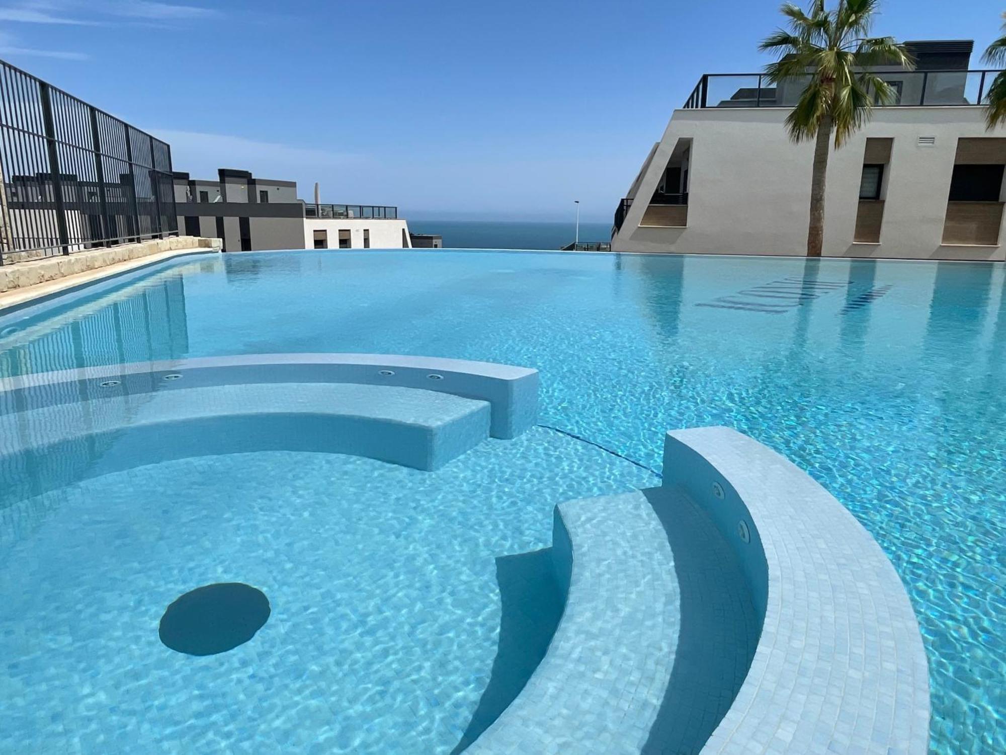 גראן אלקנט Iconic Alluba Alicante Luxury Bay מראה חיצוני תמונה